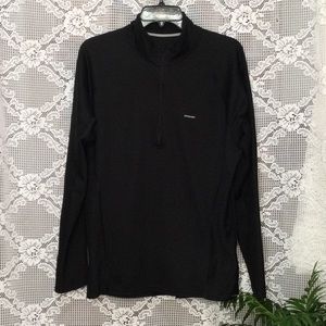 Patagonia Men’s Long Sleeve Base layer 1/4 Zip Black Size L